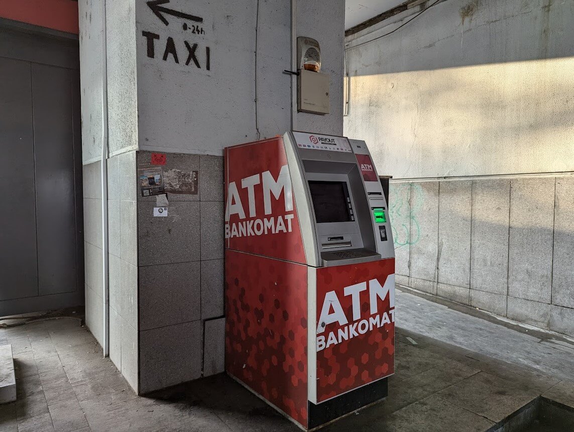 4_atm