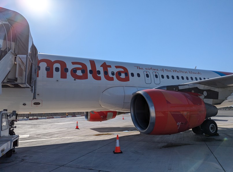 KMマルタ航空